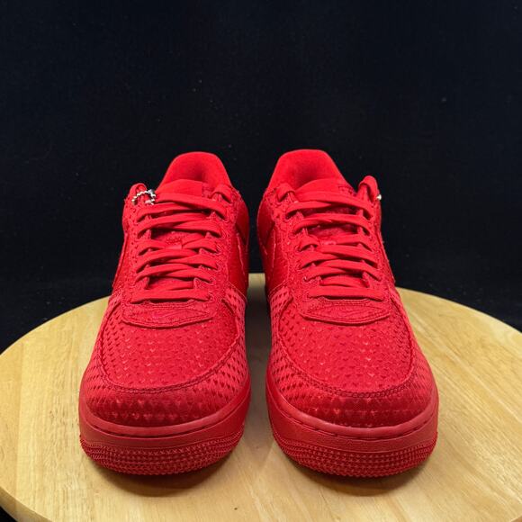 Men\'s Size 10 Nike Air Force 1 Low Valentine’s Day 2026 Red IB6836-600 main image 8